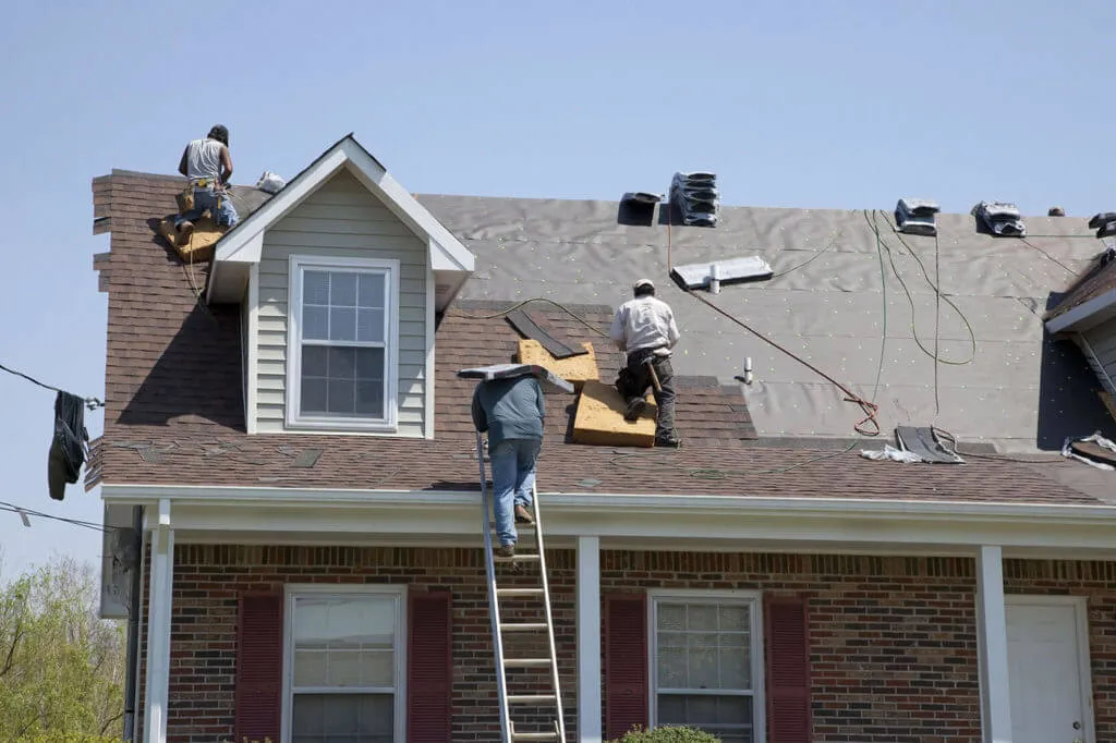 grand rapids asphalt roofing installation process